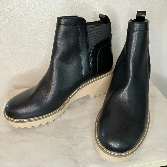 DV By Dolce Vita Womens Rancher Chelsea Black Ankle Wedge Boots Size 10 - Picture 7 of 8